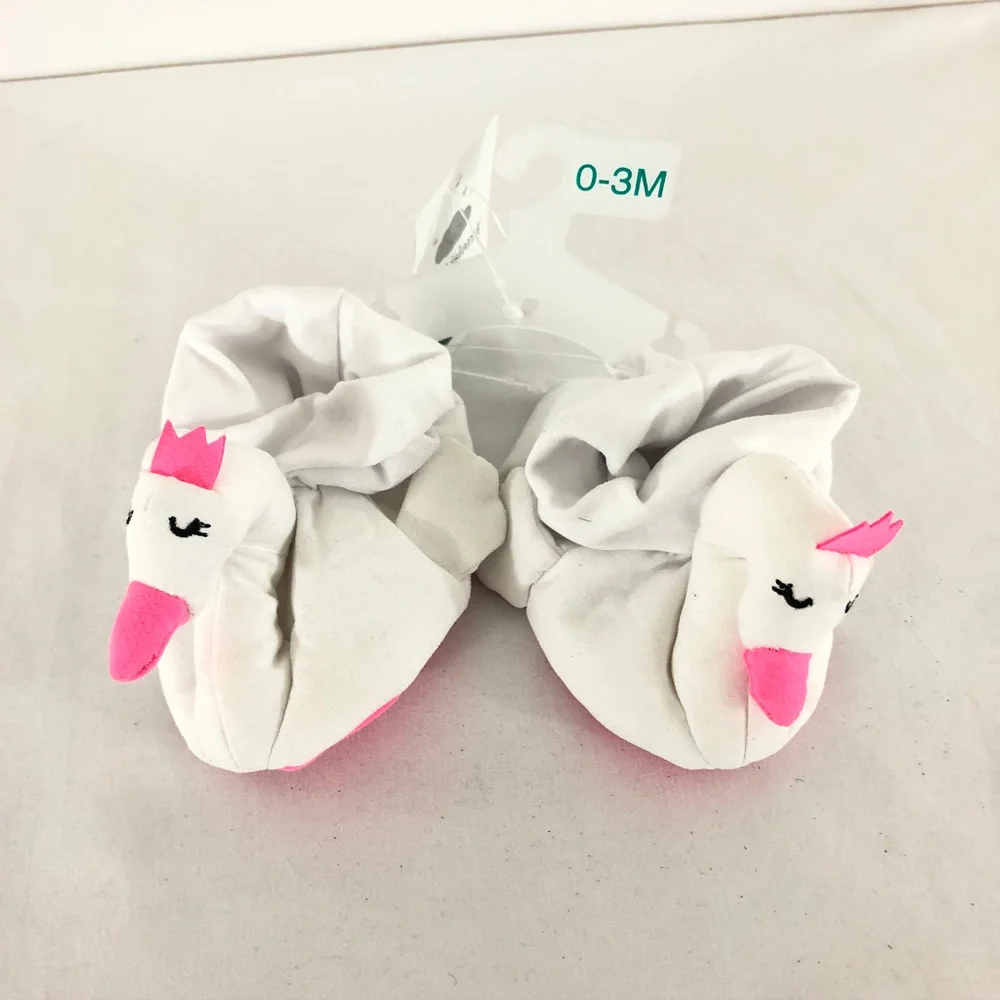 Cloud Island Baby Girl Swan Crib Shoes Fabric 0-3M